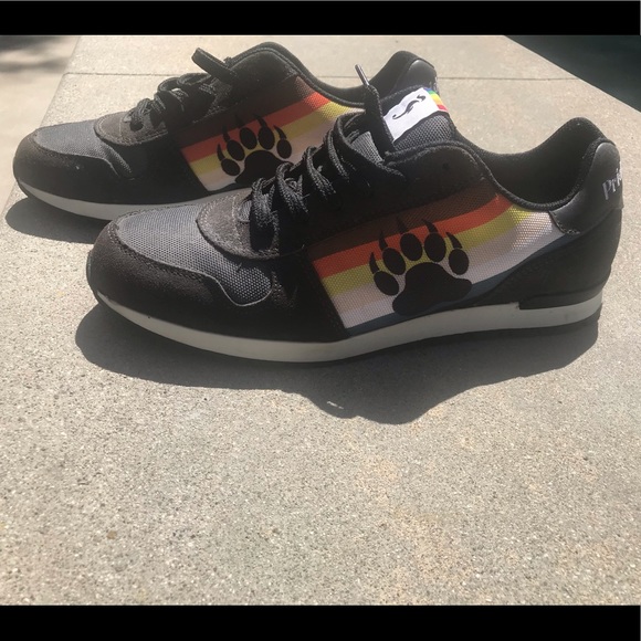 Other - almost NEW-Pride shoes! Size 44 or 10,w/Bear claw.